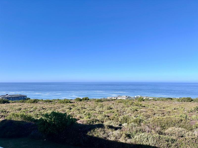 To Let 4 Bedroom Property for Rent in Pinnacle Point Golf Estate Western Cape